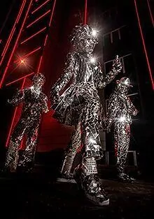 Шоу  «Зеркальные люди» 