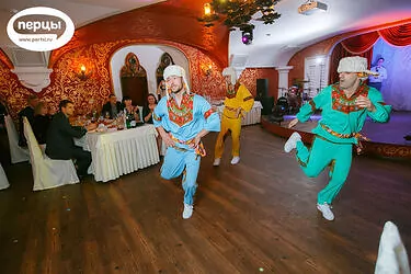 Танцевальный коллектив Bit Nuts на свадьбе