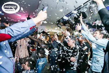 конфетти пушка на новогоднем корпоративе