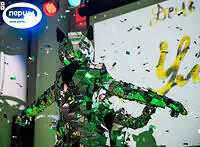 Зеркальные люди Беженарь шоу