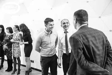 поздравление на корпоративе с женским днем