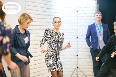 развлечение на 8 марта в офисе