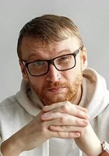 Артём  Аркадьев