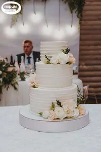 Свадебный торт и торт на любой праздник волгоград