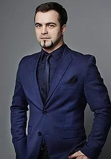 Александр  Харитонов