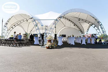 Выездное обслуживание, шатёр и кейтеринг на выездном мероприятии