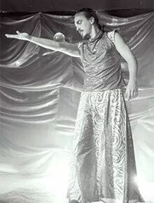 Контактное  жонглирование