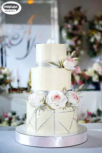 Свадебный торт и торт на любой праздник волгоград