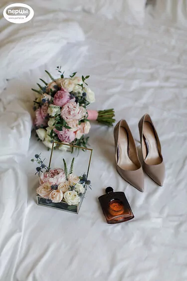 свадебный детали