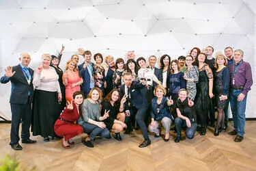 Поздравление с&nbsp;8 марта для&nbsp;сотрудниц аэропорта