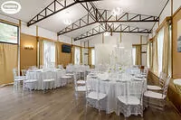 зал русский