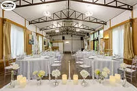 зал русский