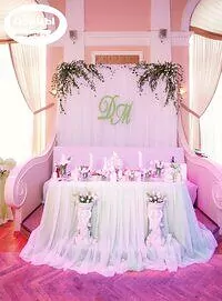 Оформитель Екатерина Рогова