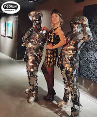 Зеркальные люди Беженарь шоу