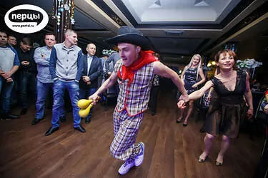 танцевальный коллектив на новогодний корпоратив