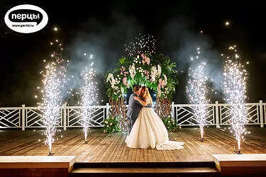 холодные фонтаны на свадьбе портфолио